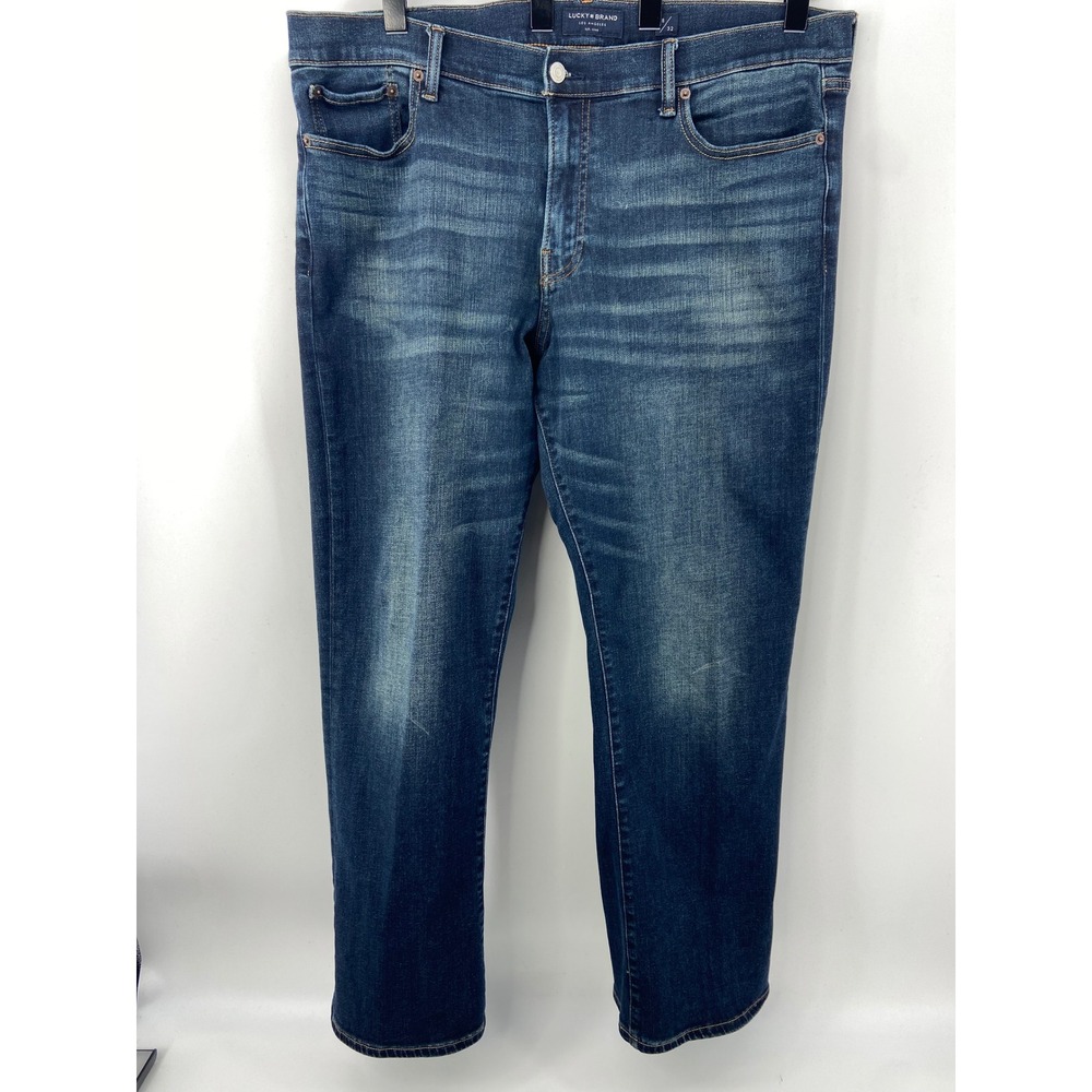 Lucky Brand Jeans Mens 38x32‎ Blue 367 Bootcut Classic Stretch Denim Whiskering